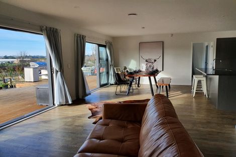 Photo of property in 1599 State Highway 2, Waipawa, 4275