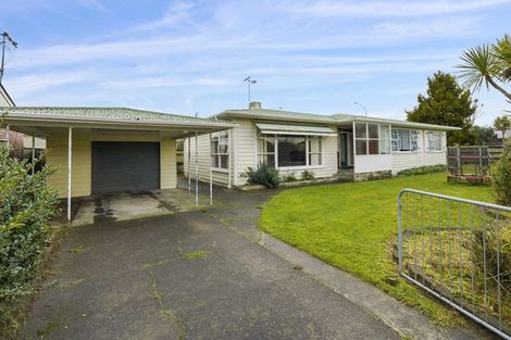Photo of property in 1 Strathmore Place, Awapuni, Palmerston North, 4412