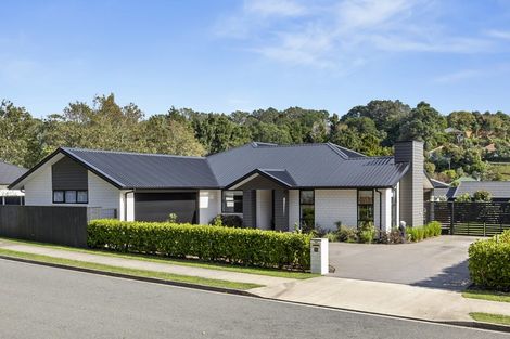 Photo of property in 23 Sycamore Grove, Lower Vogeltown, New Plymouth, 4310