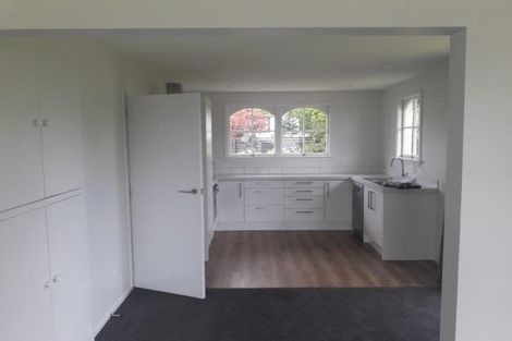 Photo of property in 1/484 Ilam Road, Bryndwr, Christchurch, 8052