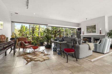 Photo of property in 70 Victoria Avenue, Remuera, Auckland, 1050