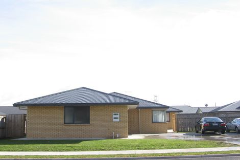 Photo of property in 177 Old Farm Road, Hamilton East, Hamilton, 3216