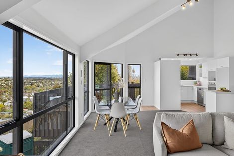 Photo of property in 2/19 Lookaway Place, Huntsbury, Christchurch, 8022