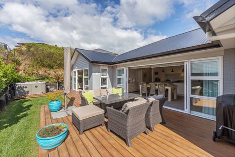 Photo of property in 65 Madison Terrace, Silverdale, 0932