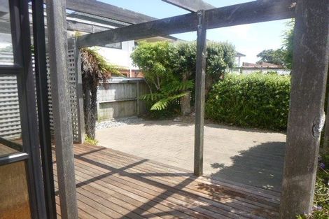 Photo of property in 37 Argentine Avenue, Miramar, Wellington, 6022