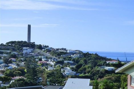 Photo of property in 30 Crownhill Street, Spotswood, New Plymouth, 4310
