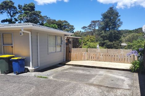 Photo of property in 19 Stallard Place, Glen Eden, Auckland, 0602