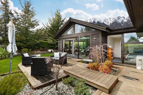 Photo of property in 2 Reading Court, Jacks Point, Queenstown, 9371