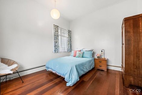 Photo of property in 15 Emerson Street, Petone, Lower Hutt, 5012