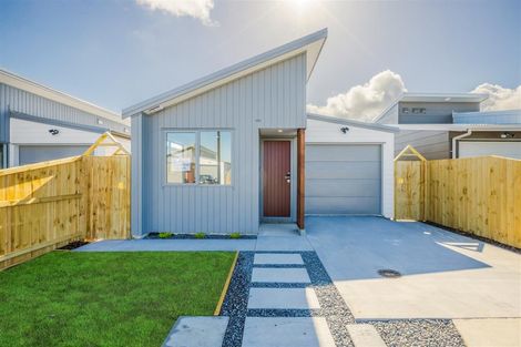 Photo of property in 12 Fredrick Hanson Road, Papakura, 2110