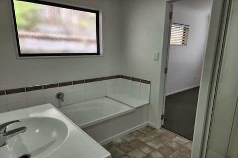 Photo of property in 26 Puriri Street, Helensville, 0800