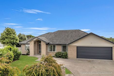Photo of property in 9 Portofino Point, Karaka, Papakura, 2113