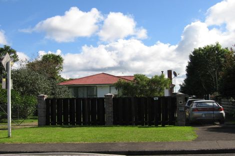 Photo of property in 94 Gloria Avenue, Te Atatu Peninsula, Auckland, 0610