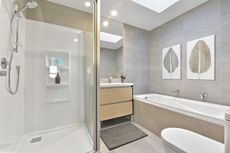 Photo of property in 9 Harewood Street, Whenuapai, Auckland, 0618