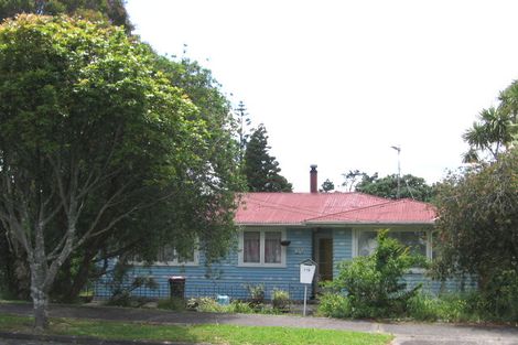 Photo of property in 115 Holly Street, Avondale, Auckland, 1026