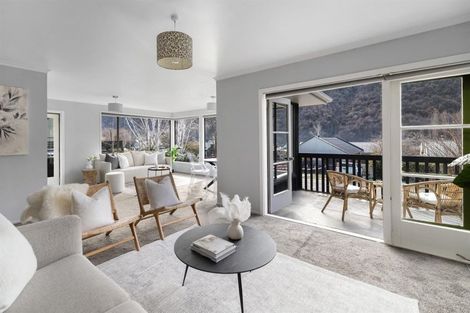 Photo of property in 80 Devon Street, Arrowtown, 9302