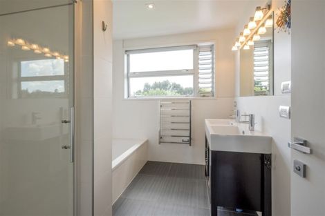 Photo of property in 24 Okarito Avenue, Levin, 5510