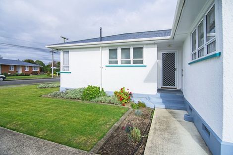 Photo of property in 11 Bledisloe Street, Solway, Masterton, 5810