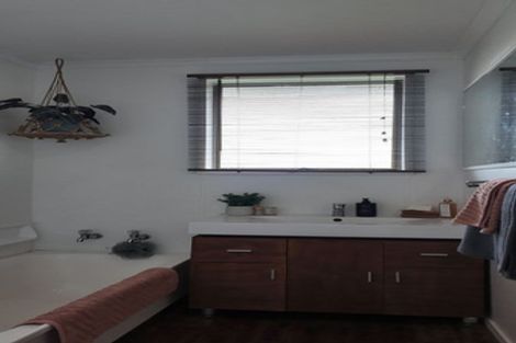 Photo of property in 50 Cascade Crescent, Westbrook, Palmerston North, 4412