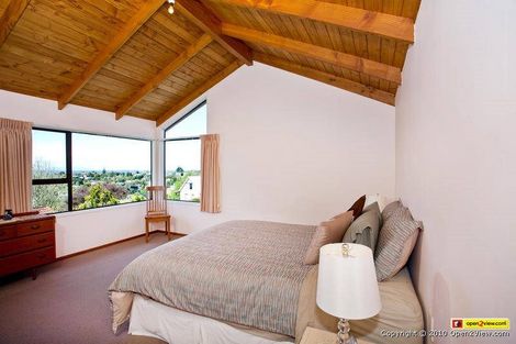 Photo of property in 150 Oaktree Avenue, Browns Bay, Auckland, 0630