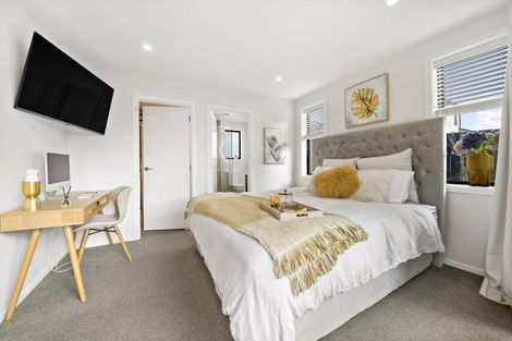 Photo of property in 5 Waipana Street, Hobsonville, Auckland, 0618