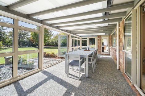 Photo of property in 98 Polson Hill Drive, Aokautere, Palmerston North, 4471