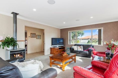 Photo of property in 565 Gloucester Road, Papamoa Beach, Papamoa, 3118