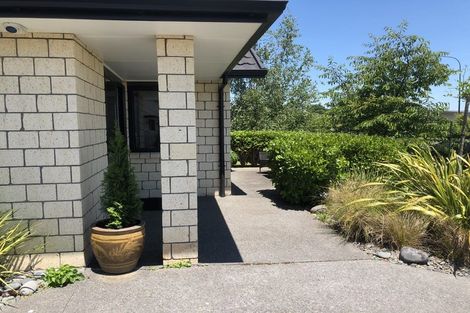 Photo of property in 8 Isobel Hodgson Drive, Cambridge, 3434