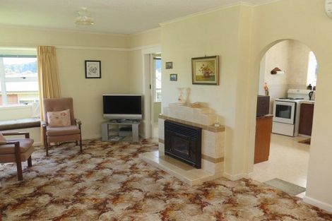 Photo of property in 7 Gilmour Street, Raglan, 3225