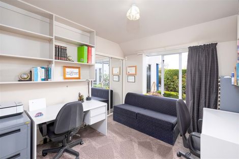 Photo of property in 28 Ilam Park Place, Ilam, Christchurch, 8041