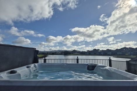 Photo of property in 105 Mahoe Place, Matarangi, Whitianga, 3592