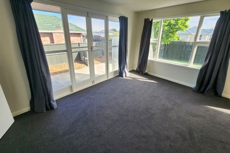 Photo of property in 50 Niven Street, Avondale, Christchurch, 8061