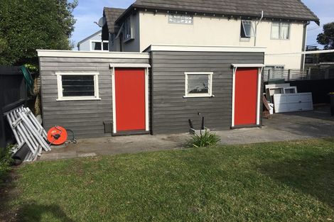 Photo of property in 39 Forres Street, Seatoun, Wellington, 6022