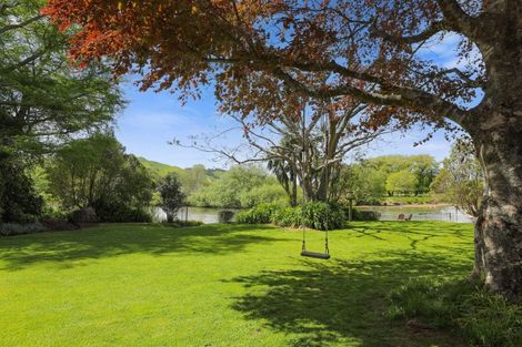 Photo of property in 40 Takinga Street, Mourea, Rotorua, 3074