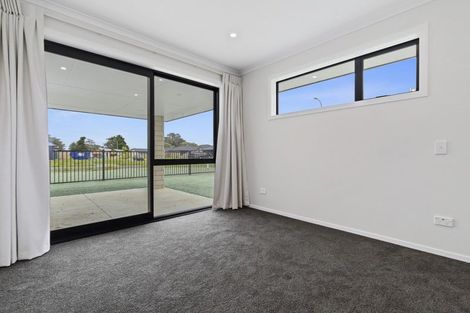 Photo of property in 36 Murray Ward Drive, Te Kauwhata, 3710