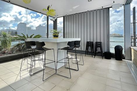 Photo of property in Sentinel Apartments, 1705/3 Northcroft Street, Takapuna, Auckland, 0622