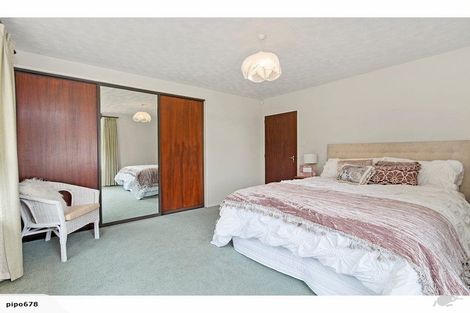 Photo of property in 28 Montclare Avenue, Ilam, Christchurch, 8041