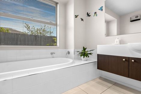 Photo of property in 4 Richard Seddon Drive, Northwood, Christchurch, 8051