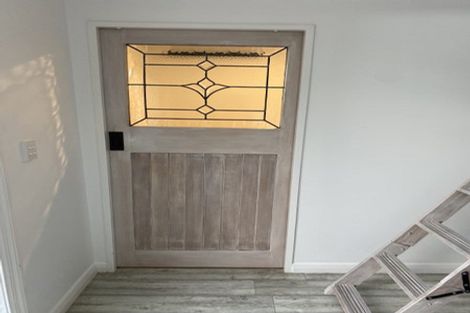 Photo of property in 80 Lake Road, Narrow Neck, Auckland, 0624