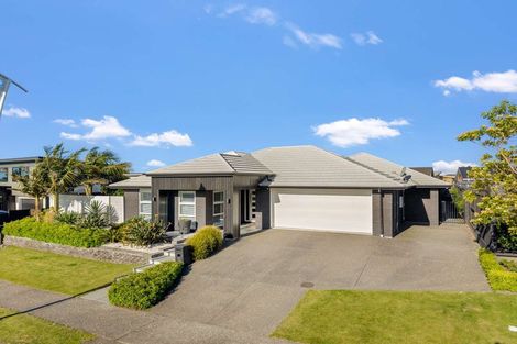 Photo of property in 117 Palm Springs Boulevard, Papamoa Beach, Papamoa, 3118