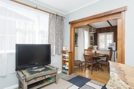 Photo of property in 15 Harris Street, Kaiti, Gisborne, 4010