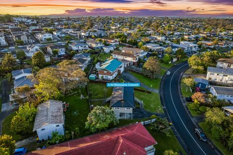 Photo of property in 1/32 Rosewarne Crescent, Glendene, Auckland, 0602