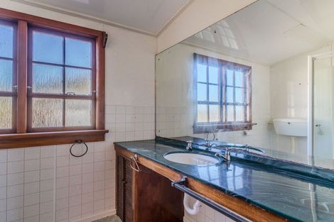 Photo of property in 17a Shandon Street, Roseneath, Port Chalmers, 9023