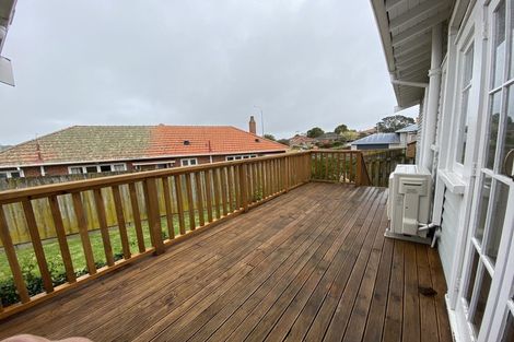 Photo of property in 16 Jasper Avenue, Mount Roskill, Auckland, 1041