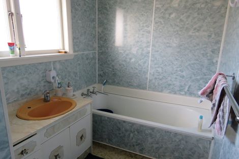 Photo of property in 69 Withells Road, Avonhead, Christchurch, 8042