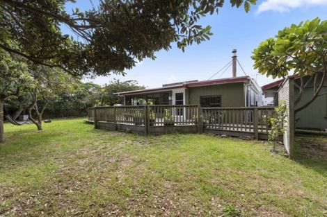 Photo of property in 3 Atkinson Avenue, Otaki Beach, Otaki, 5512