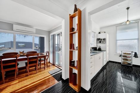 Photo of property in 21 Argyle Street, Hawera, 4610