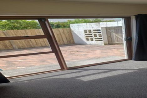 Photo of property in 9 Simpson Road, Ranui, Auckland, 0612