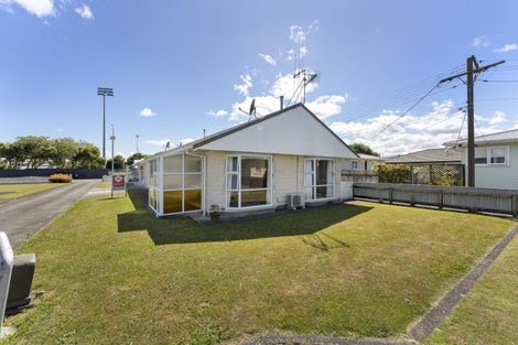 Photo of property in 49a Bath Street, Levin, 5510