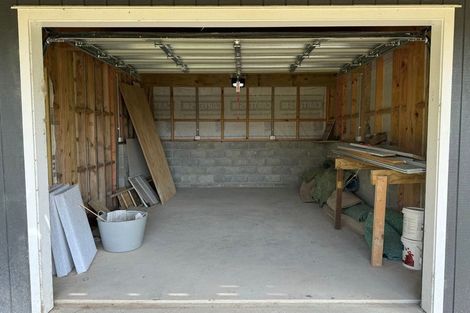 Photo of property in 60 Hurndall Street East, Maungaturoto, 0520